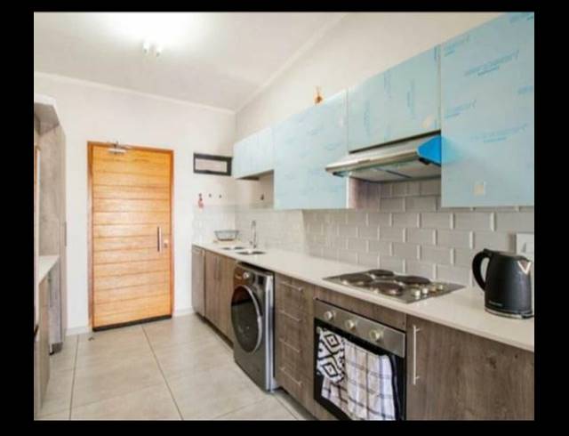 3 BEDROOM APARTMENT FOR SALE IN GLEN MARAIS